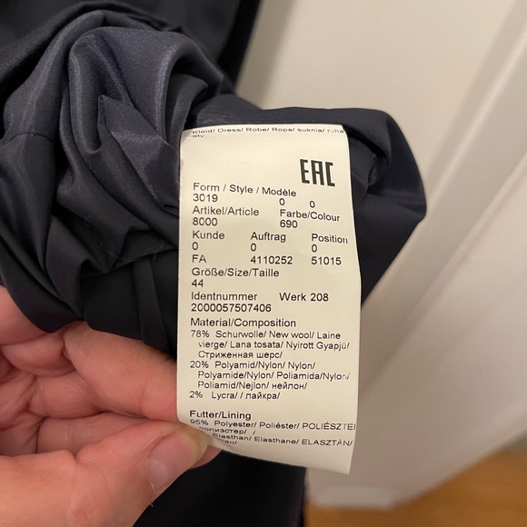 Daniel Hechter dress. Sz 16 new with tags black dress - Picture 6 of 9